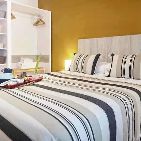 Salaberria With Private Garage Apartament *