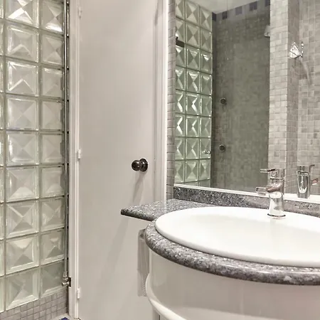 Apartment Salaberria With Private Garage